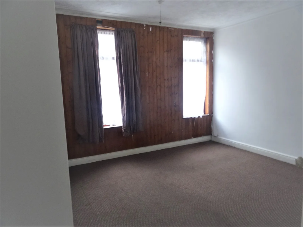 Property image 6 of 10