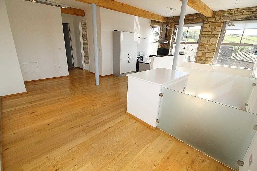 Property image 3 of 12