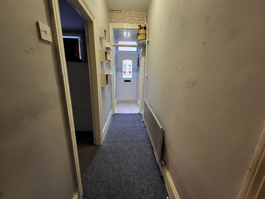 Entrance/Hallway
