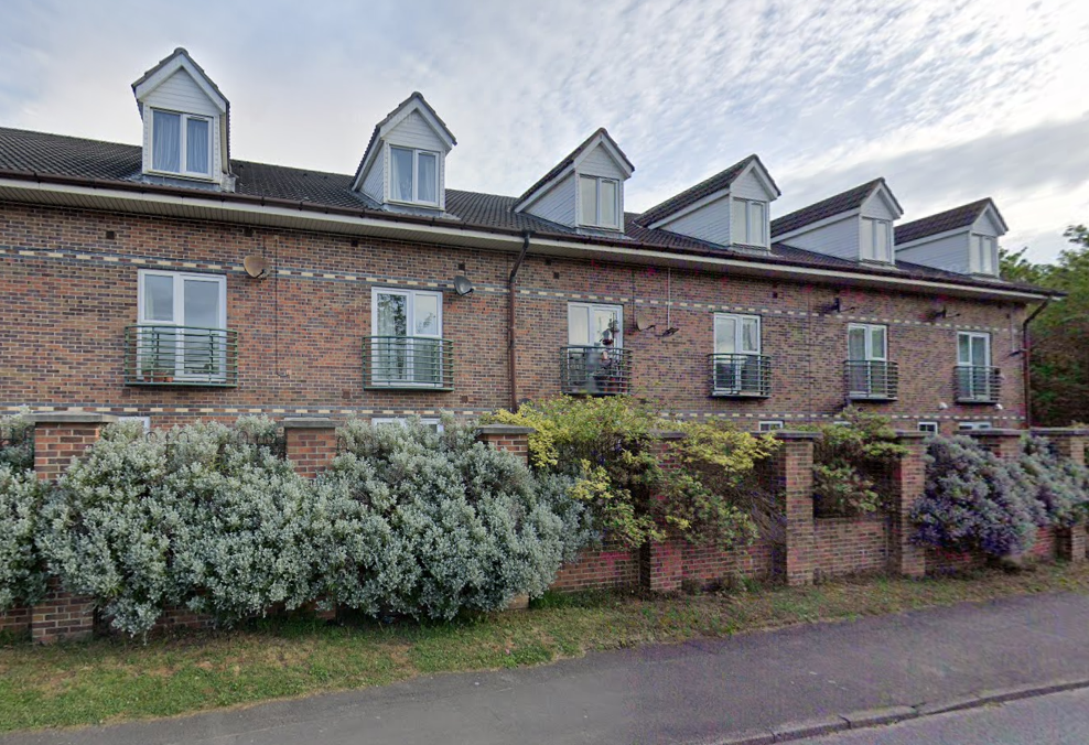 Property image 1 of 12