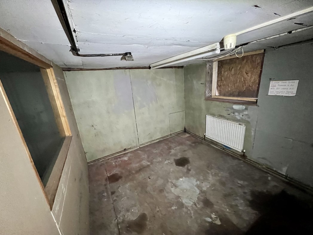 Property image 20 of 77