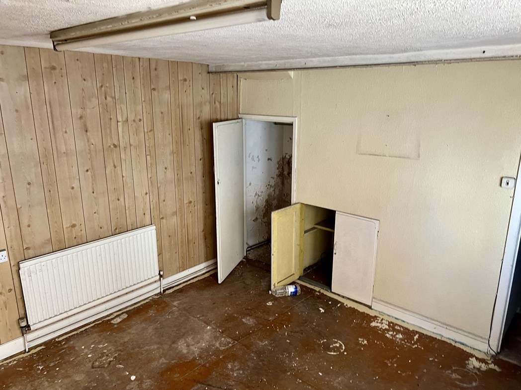 Property image 29 of 77