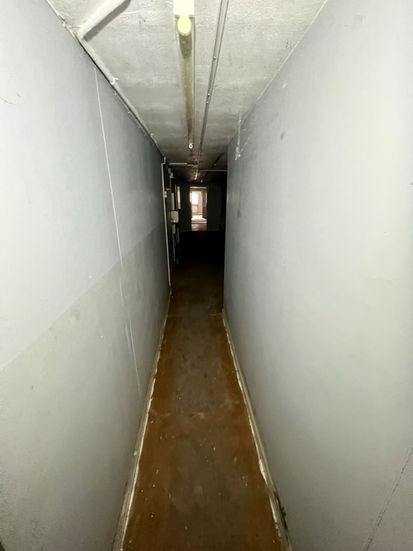 Property image 35 of 77