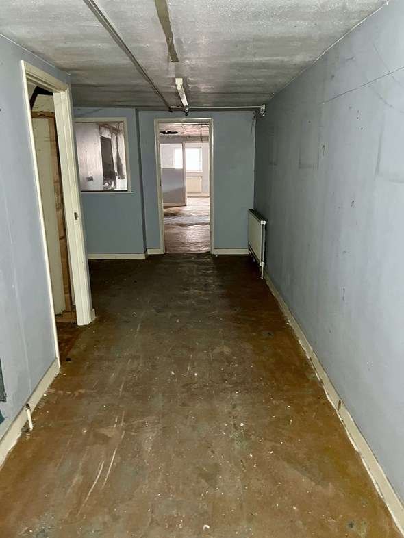 Property image 40 of 77