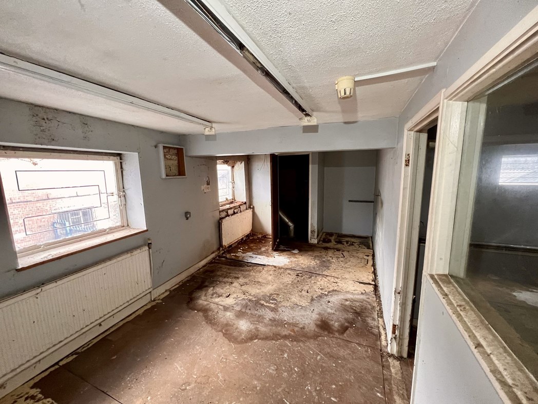 Property image 48 of 77