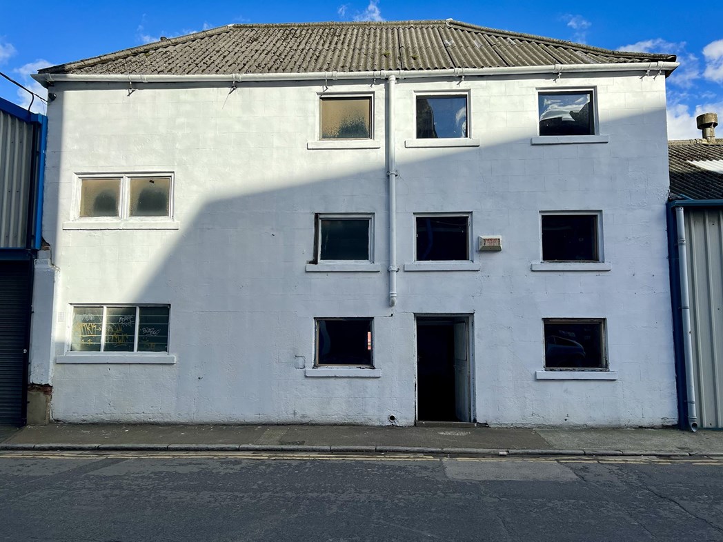 Property image 67 of 77