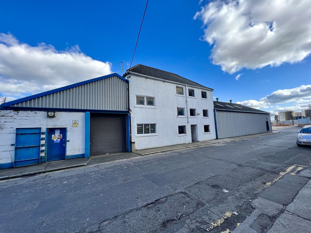 Property image 69 of 77