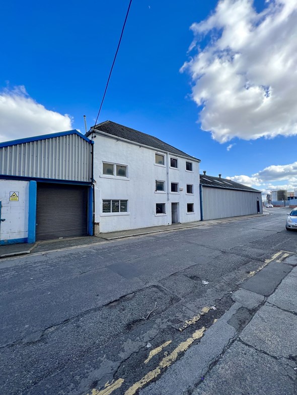 Property image 72 of 77
