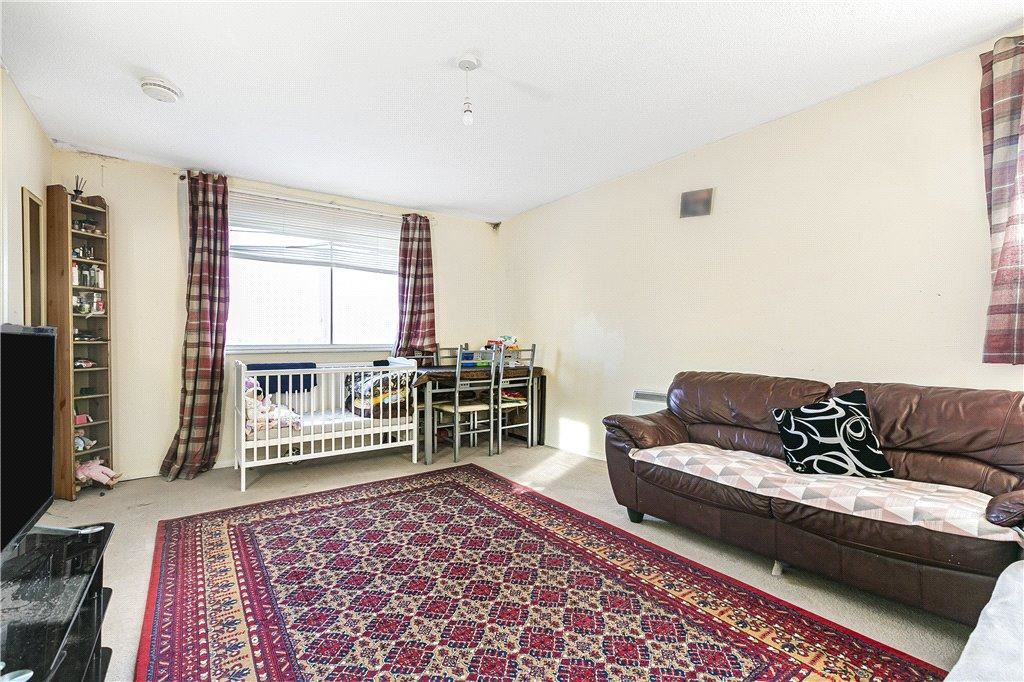 Property image 3 of 11