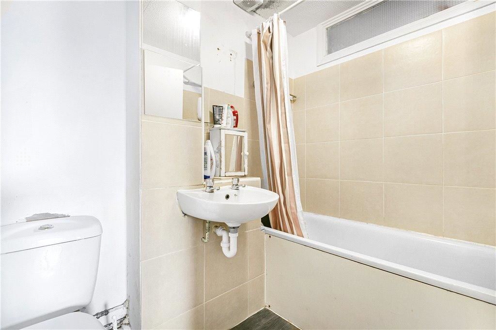 Property image 10 of 11