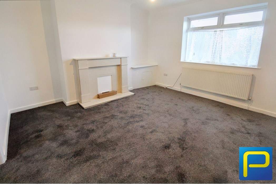 Property image 5 of 12