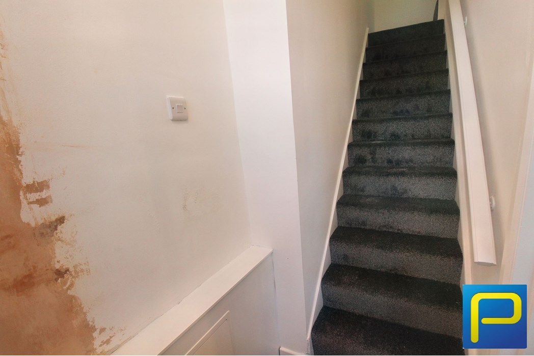 Property image 4 of 12