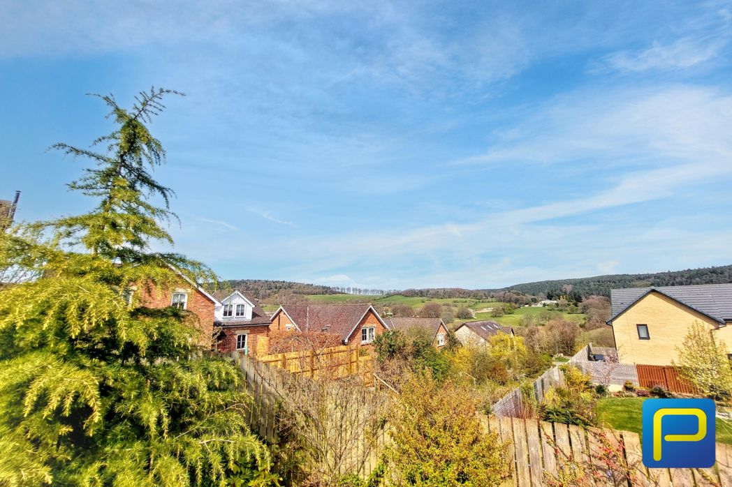 Property image 23 of 31