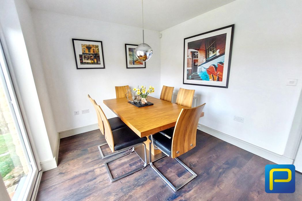 Property image 10 of 31