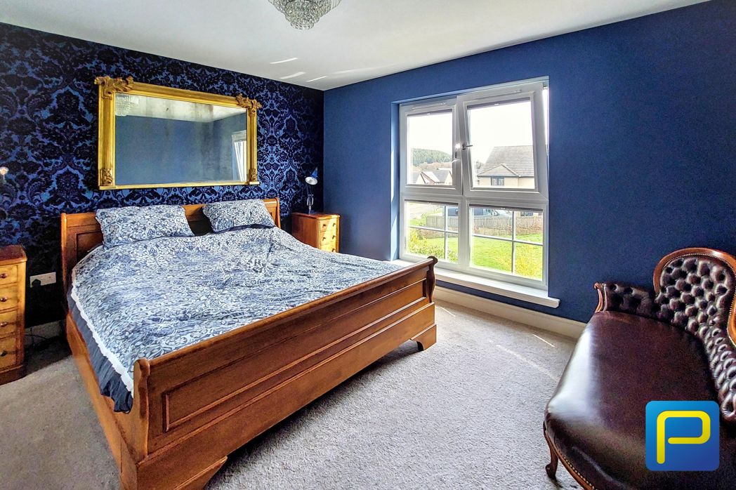 Property image 13 of 31