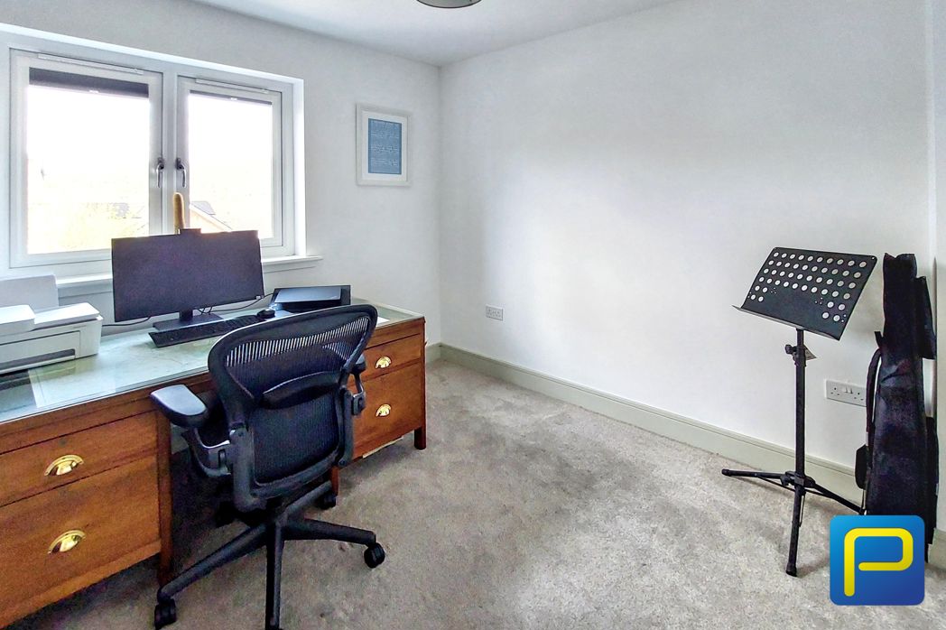 Property image 21 of 31