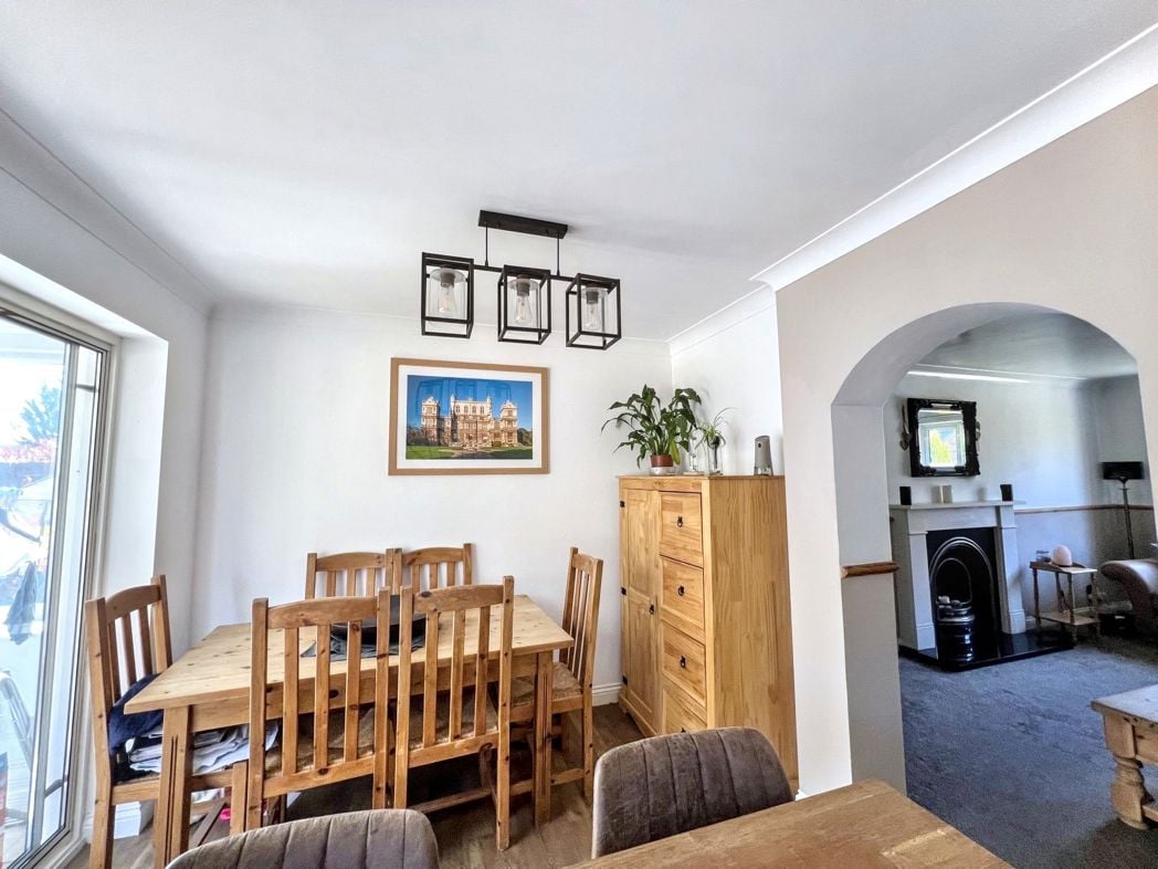 Property image 8 of 21