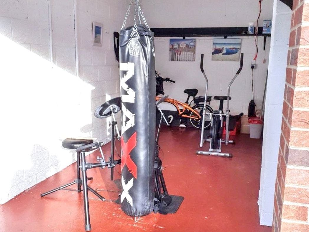 Property image 17 of 21