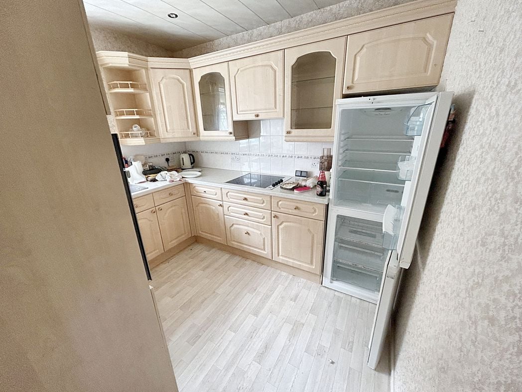 Property image 3 of 14