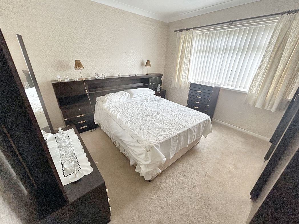 Property image 10 of 14