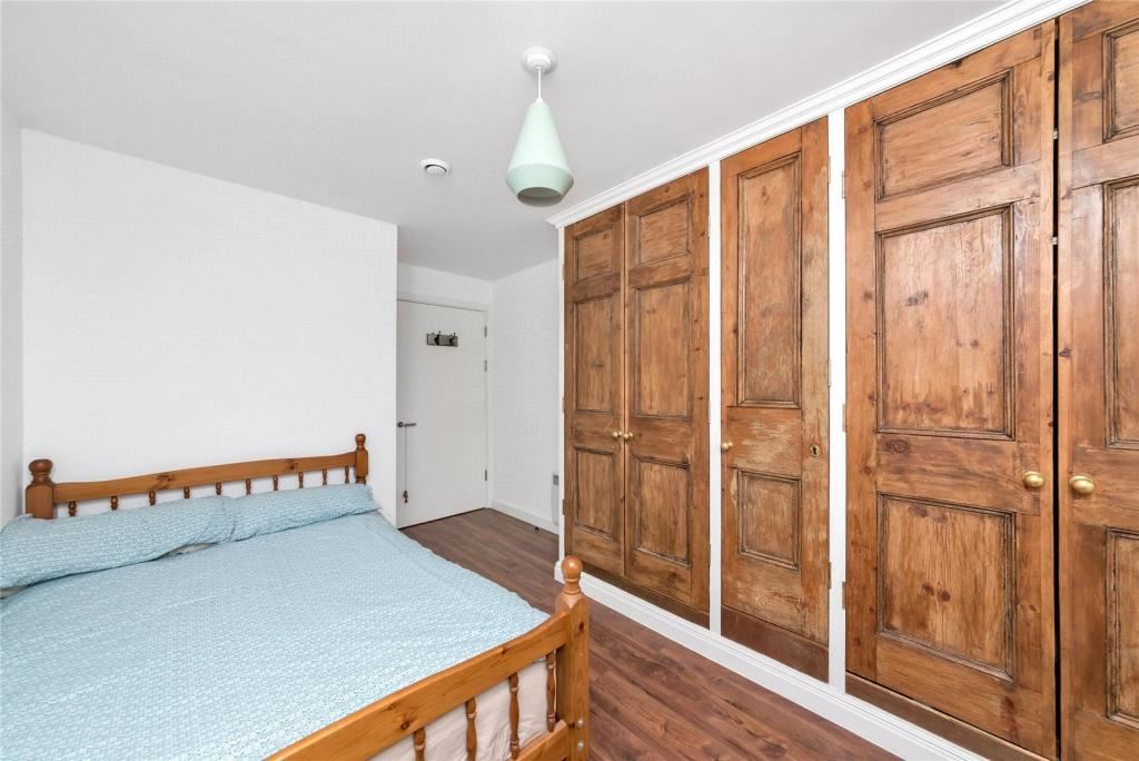 Property image 4 of 6