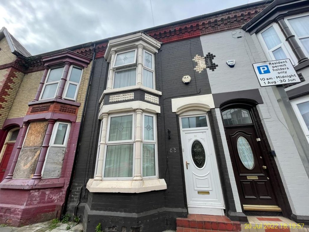 Property image 1 of 6