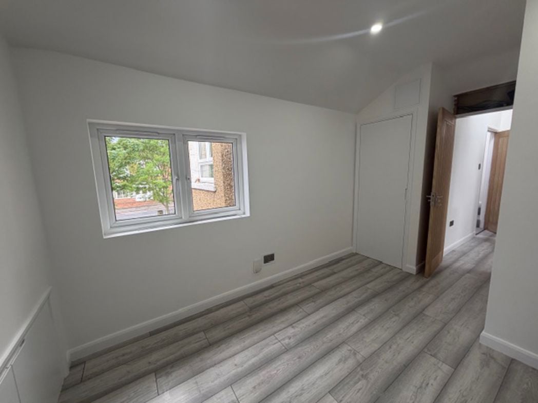 Property image 7 of 27