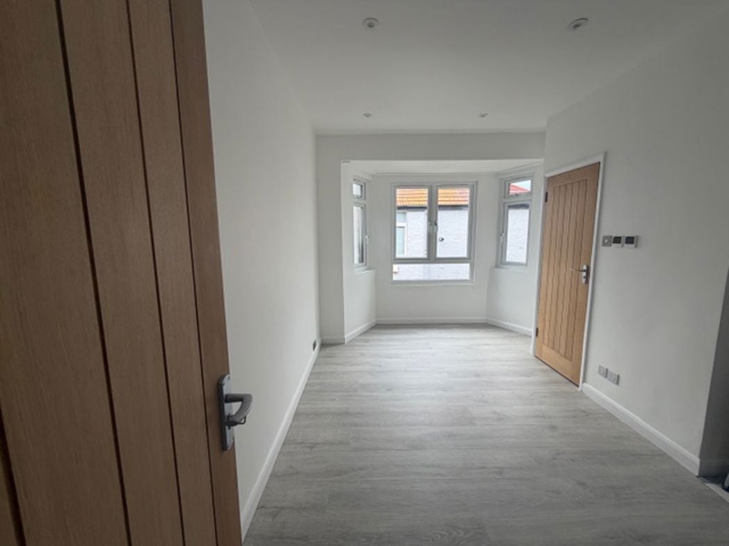 Property image 20 of 27