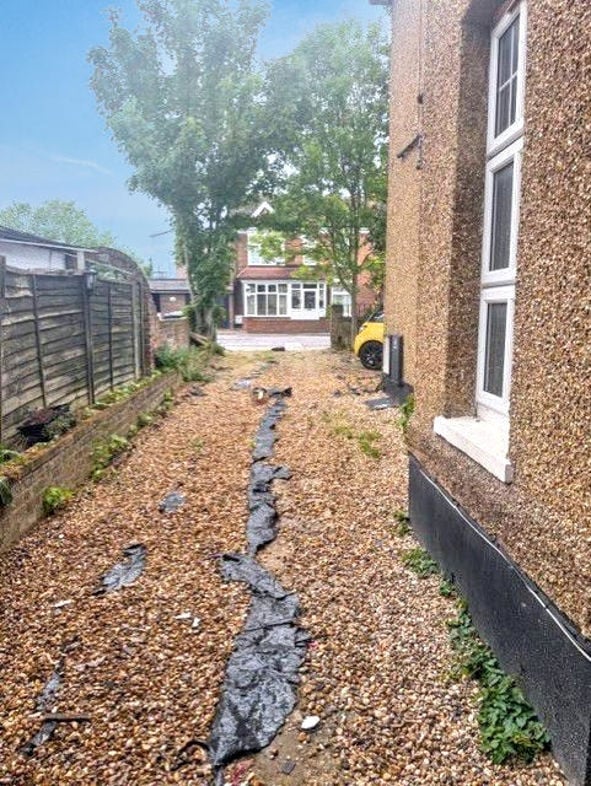 Property image 2 of 27