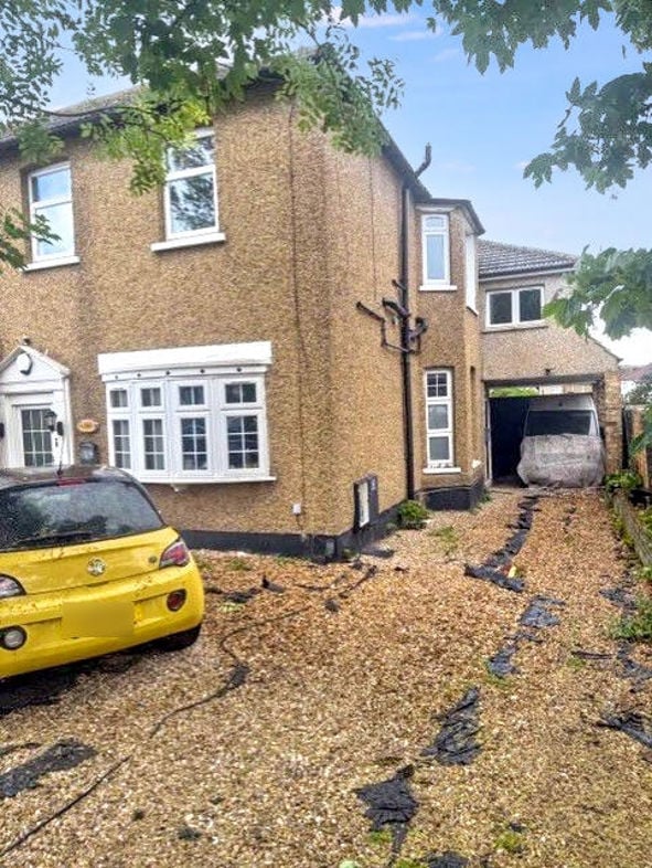 Property image 1 of 27