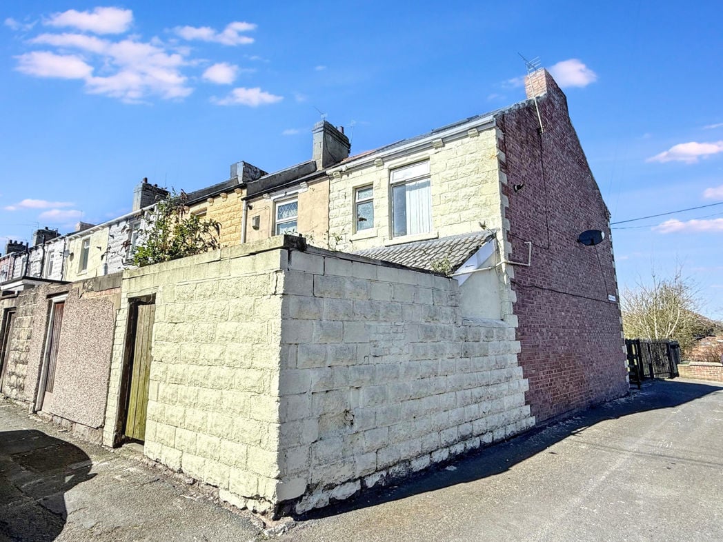 Property image 4 of 9