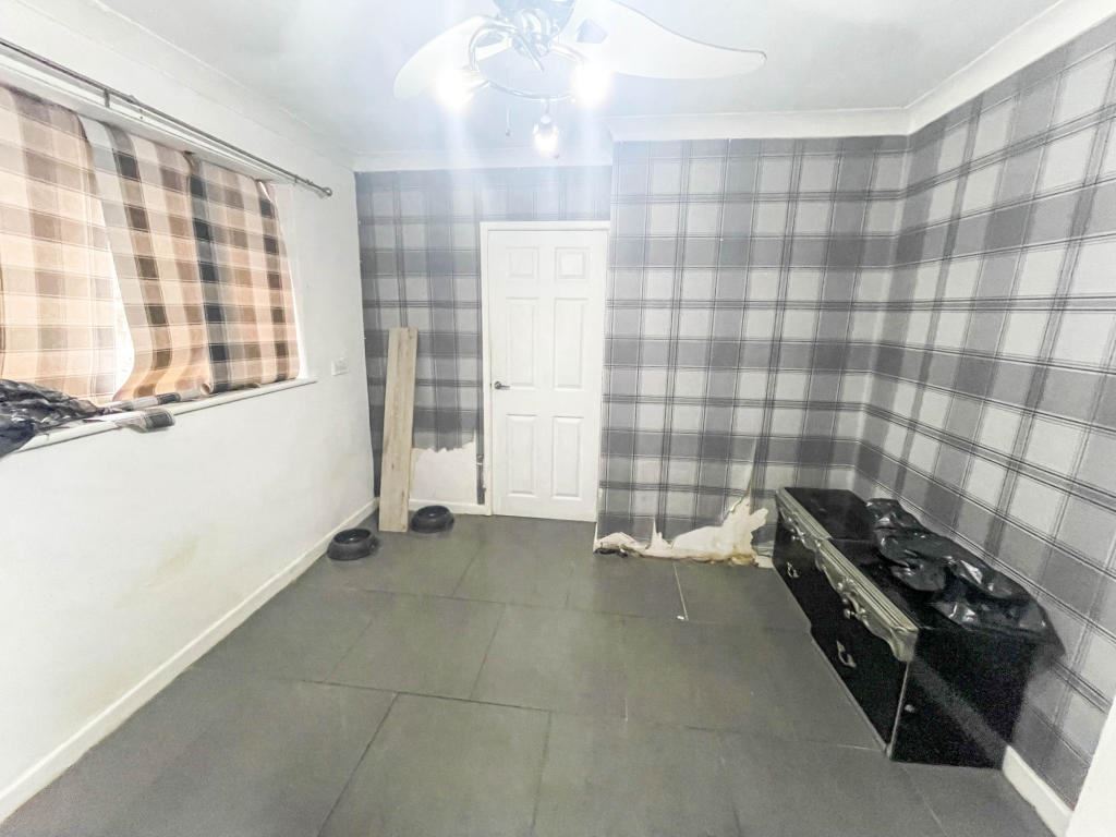 Property image 6 of 10
