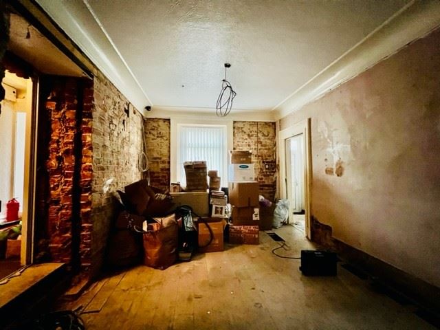 Property image 8 of 15