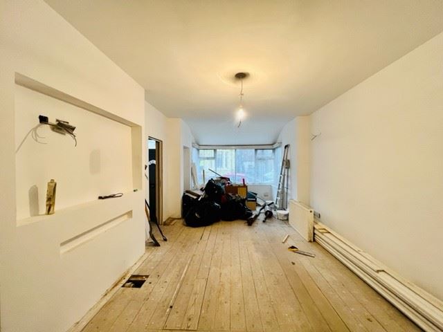 Property image 9 of 15