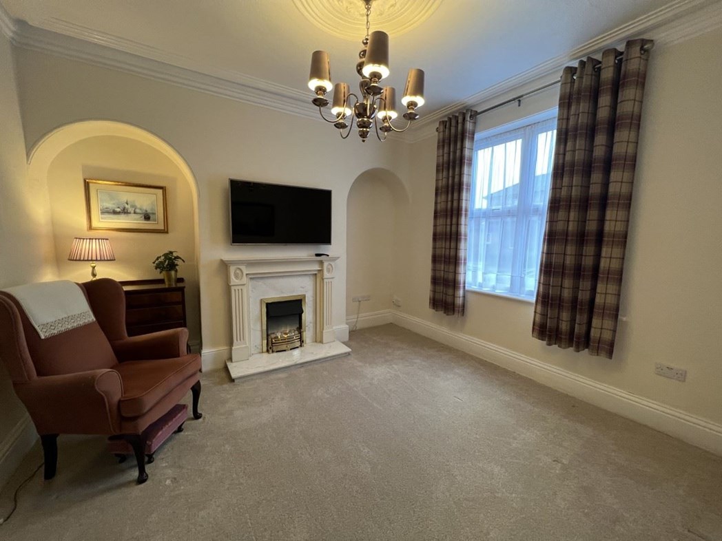 Property image 1 of 10