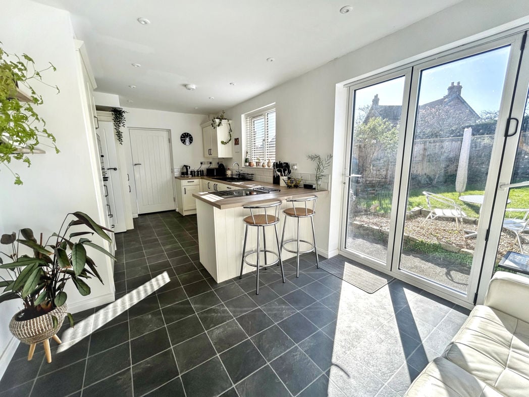Property image 1 of 23
