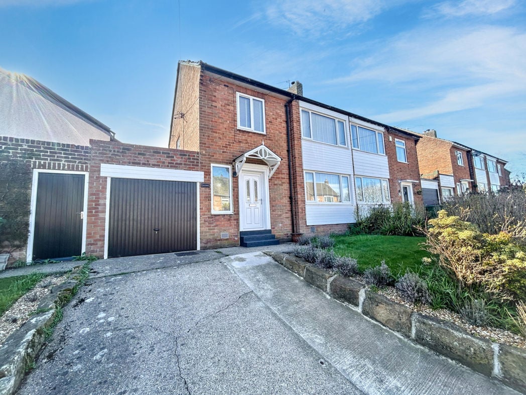 Property image 2 of 23