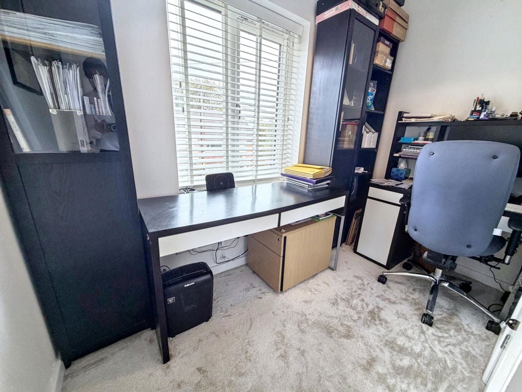 Property image 18 of 32