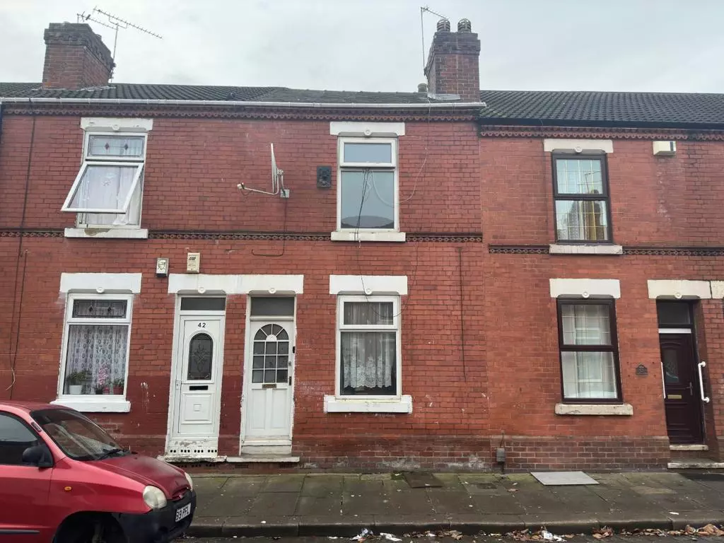 Property image 1 of 8