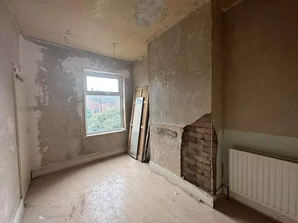 Property image 7 of 8