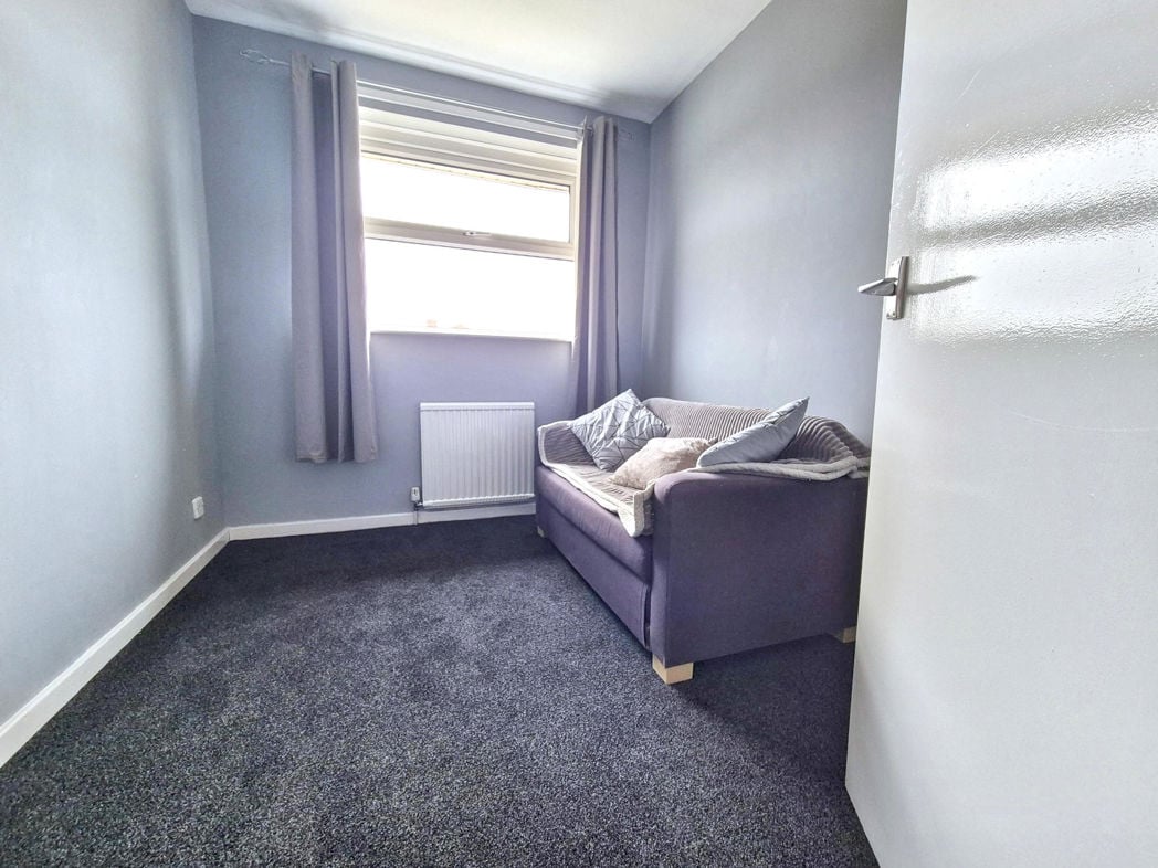 Property image 16 of 18