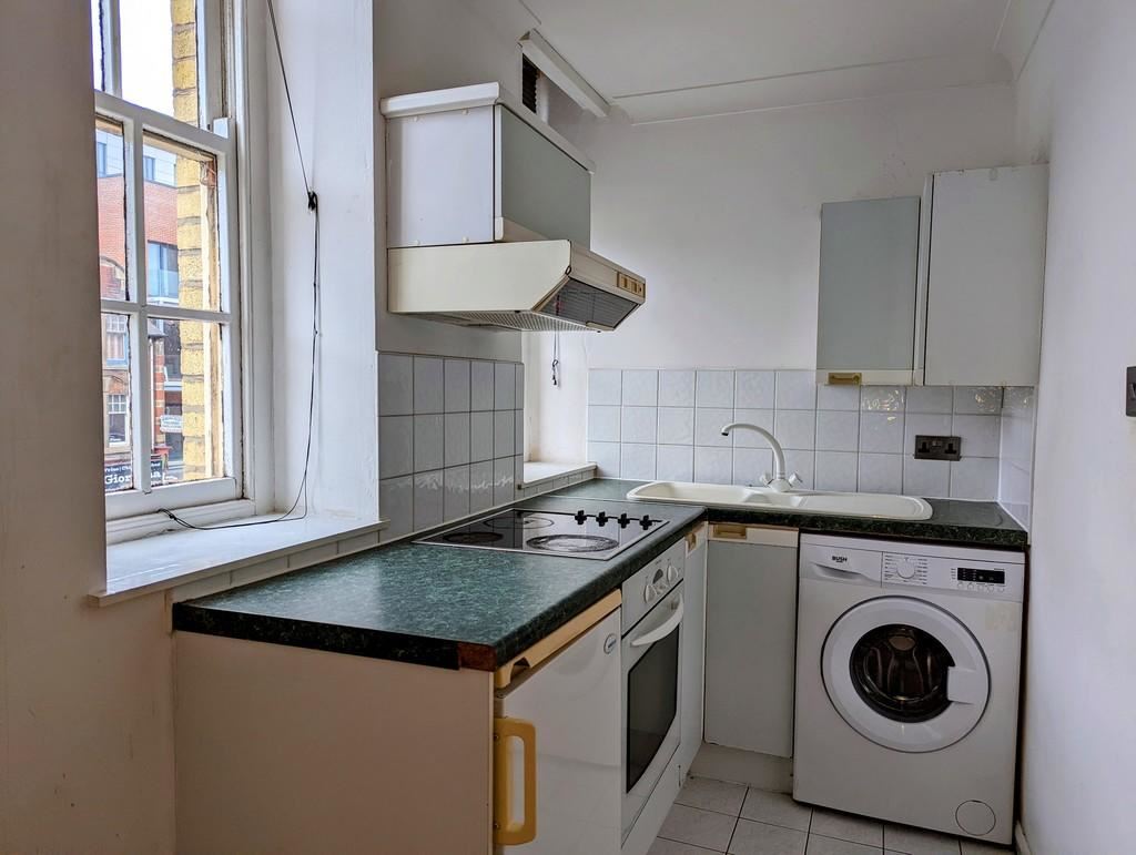 Property image 4 of 8