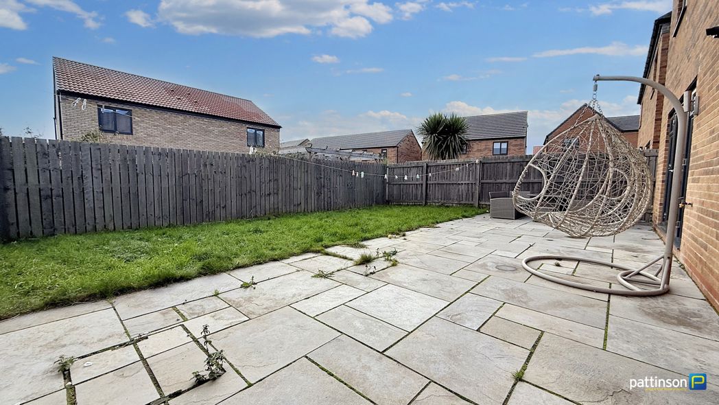 Property image 30 of 33