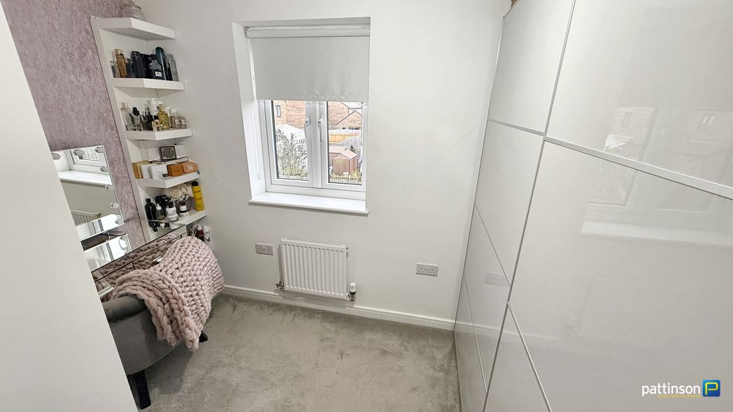 Property image 26 of 33