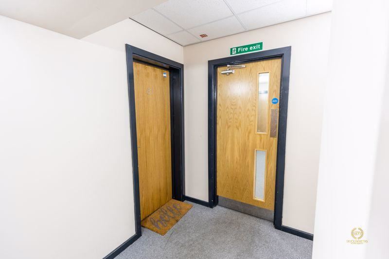 Property image 9 of 9