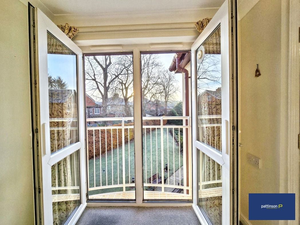 Property image 8 of 10