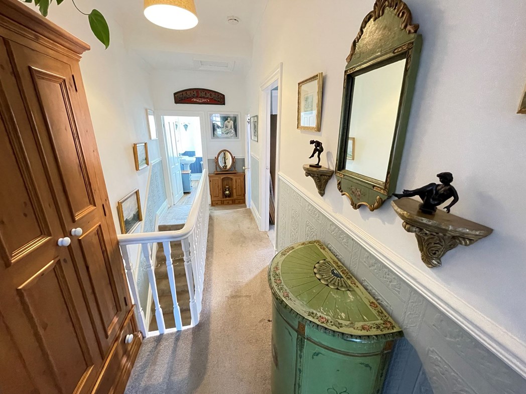 Property image 10 of 21