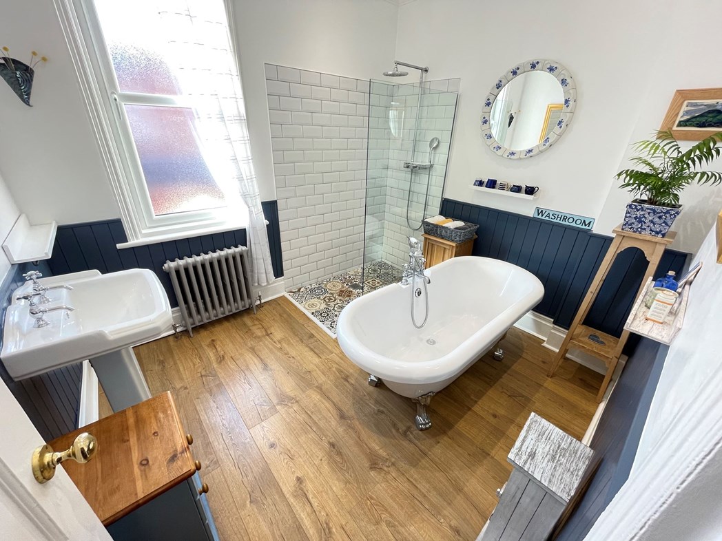 Property image 13 of 21