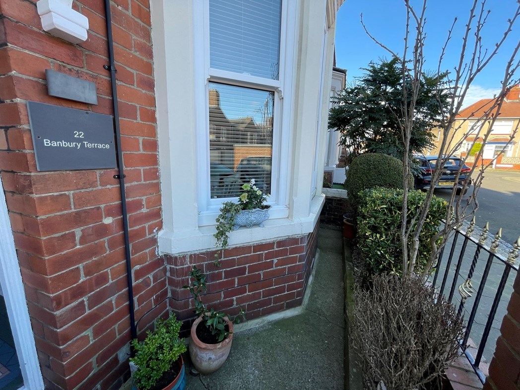 Property image 17 of 21