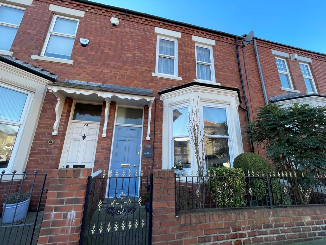 Property image 1 of 21
